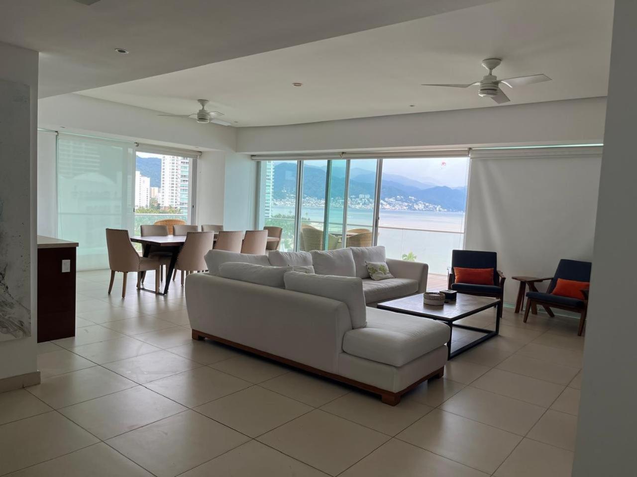 Icon Vallarta, Puerto Vallarta Extérieur photo