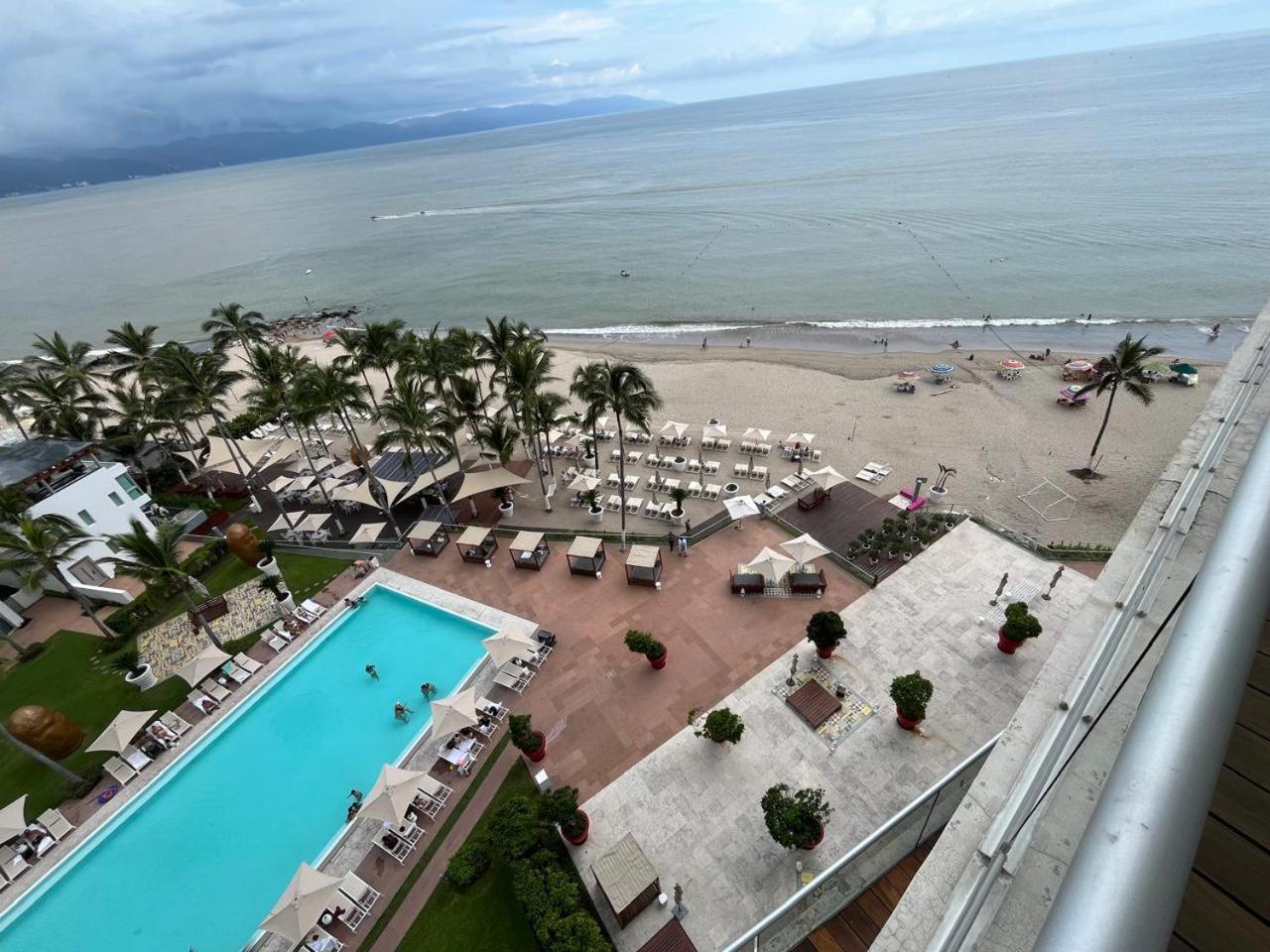 Icon Vallarta, Puerto Vallarta Extérieur photo